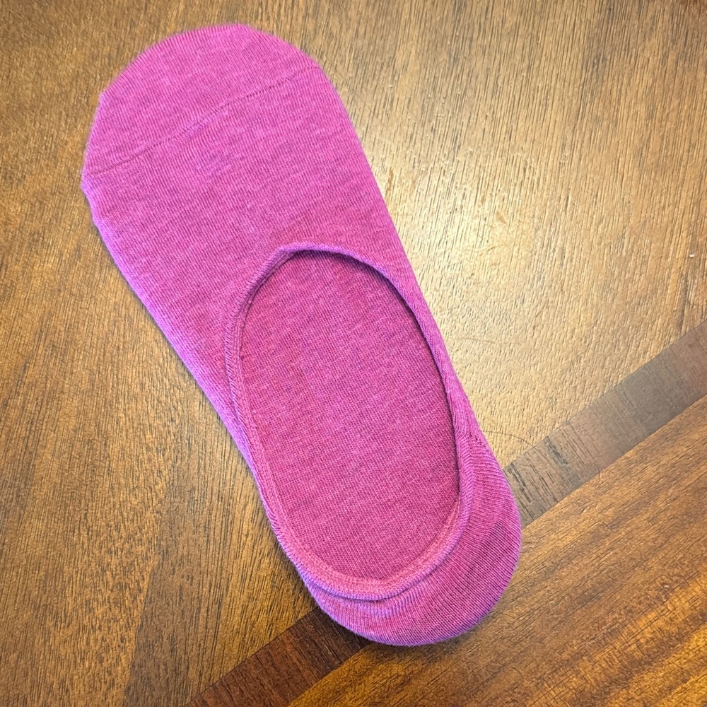 Fuchsia No-Show Sock